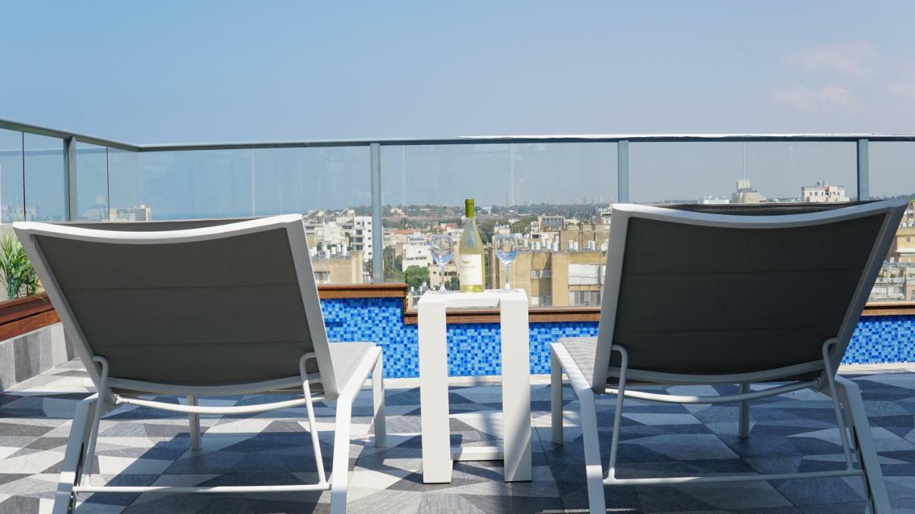 Luxury Rooftop Apartment In Netanya Esterno foto